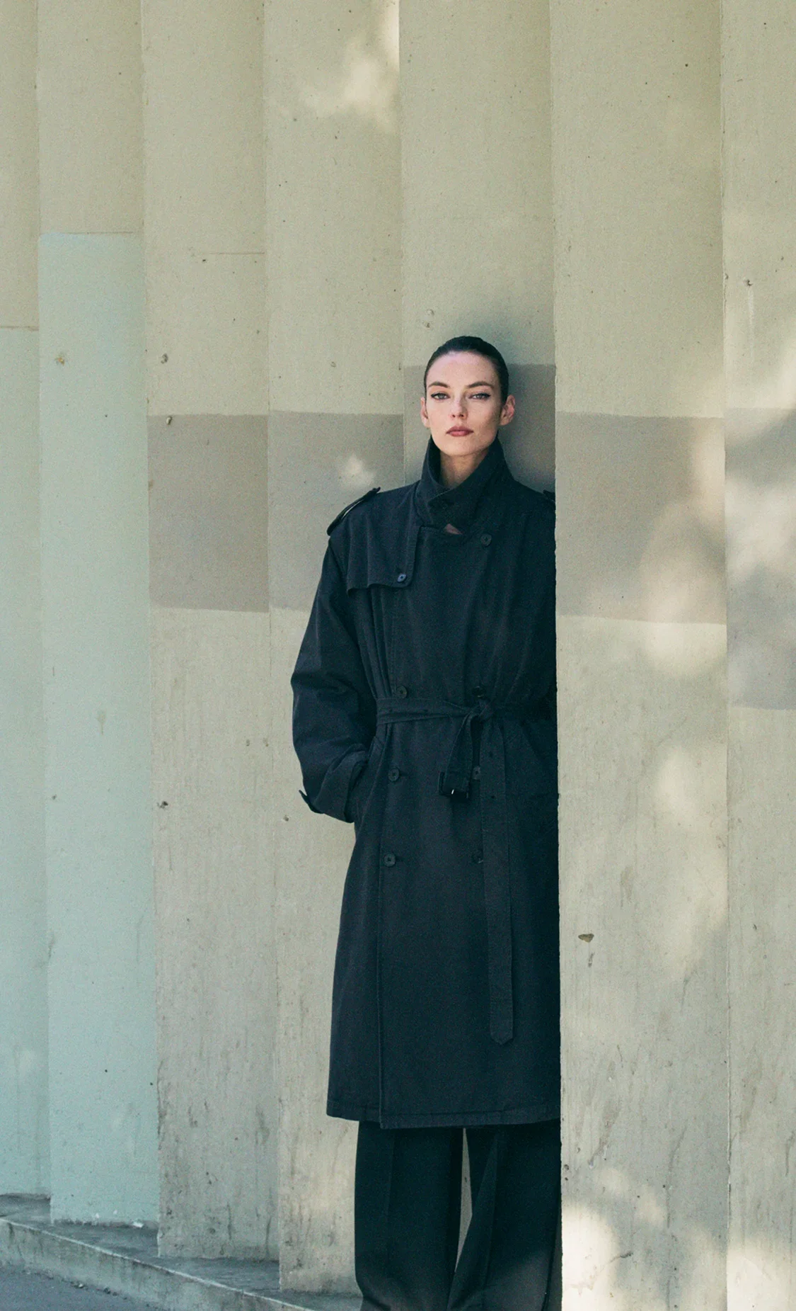 Minimal Essence, Maximal Form